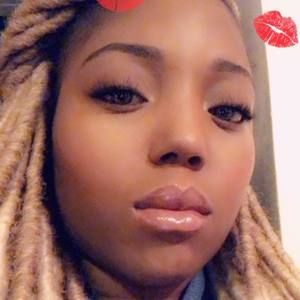 Meet your Posher, Laquay